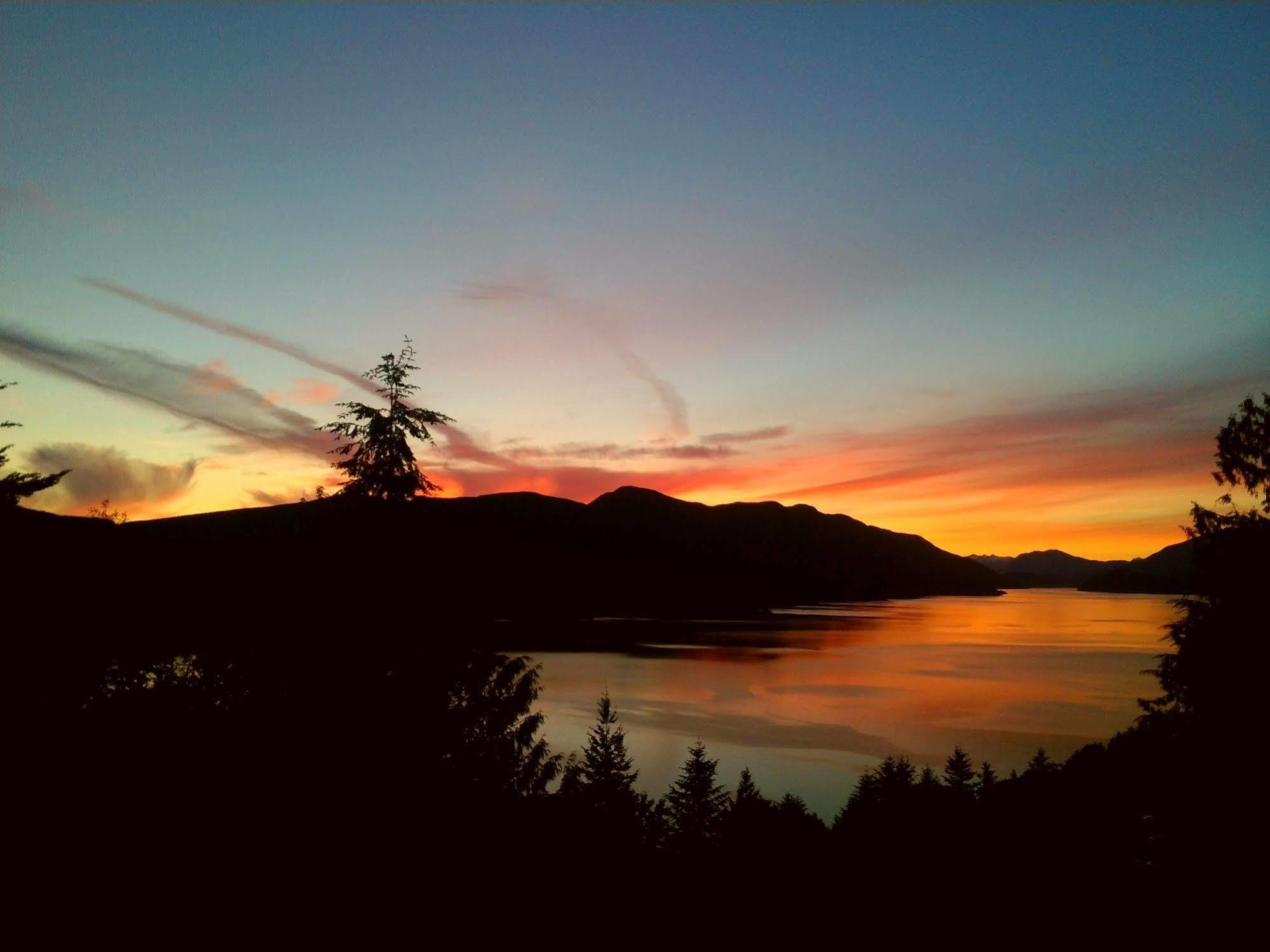 Sechelt Inlet B&B Exterior photo
